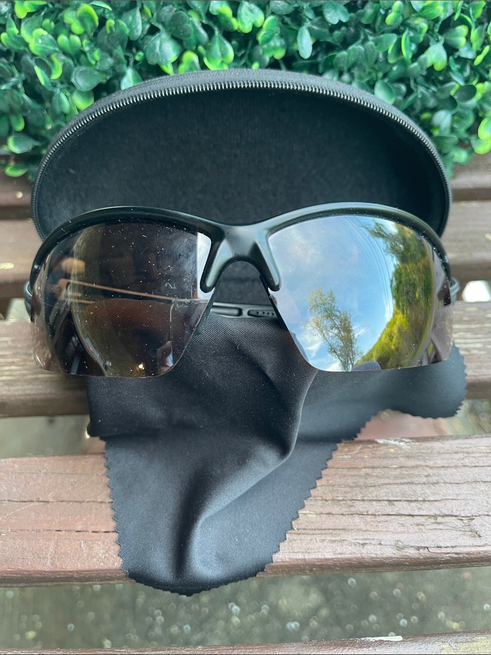 NWOT Sport Wrap Sunglasses with Mirrored Lenses - Black